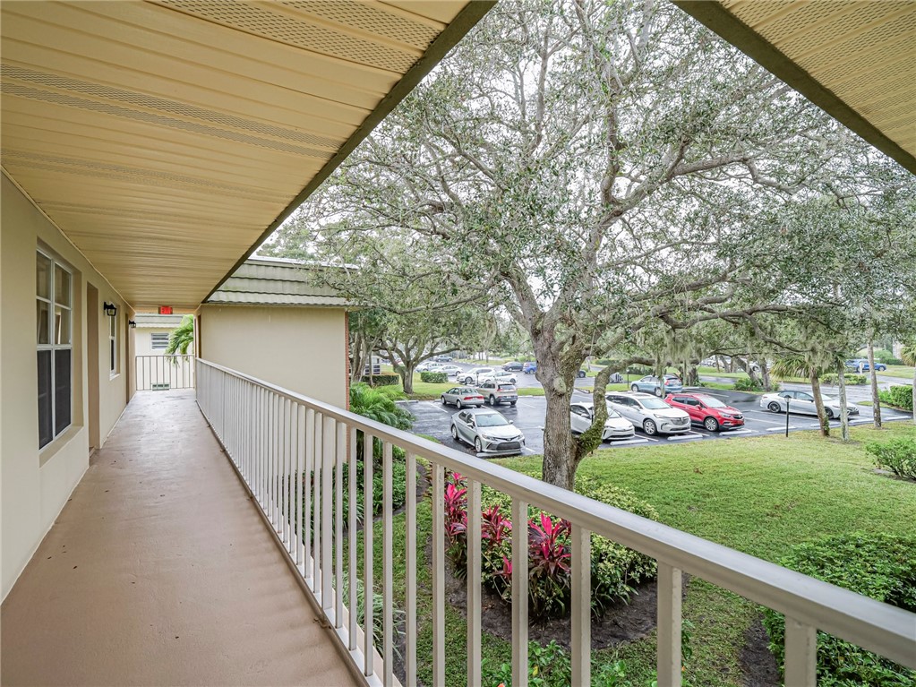 14 Vista Gardens Trail 202