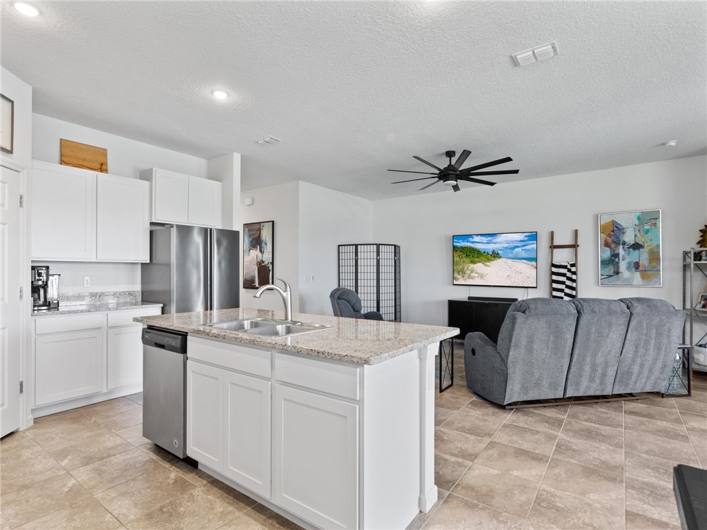 4136 Keeson Circle