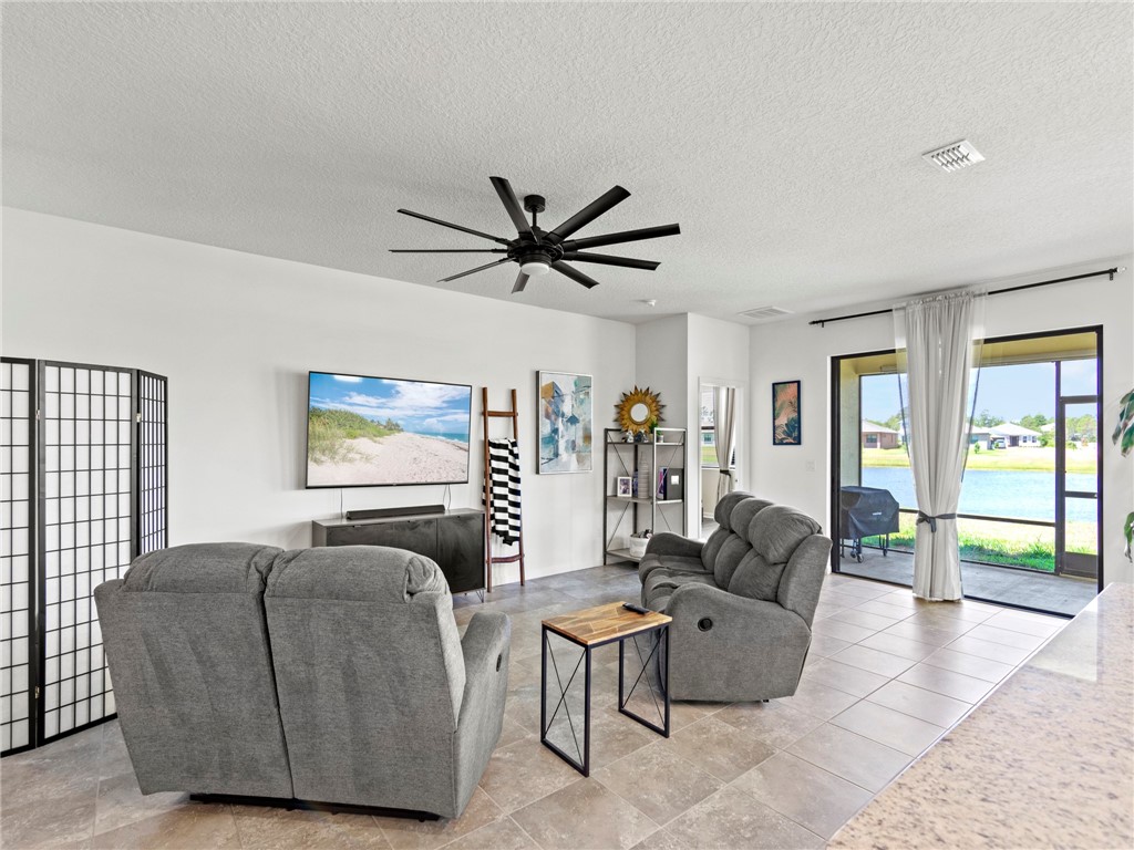 4136 Keeson Circle