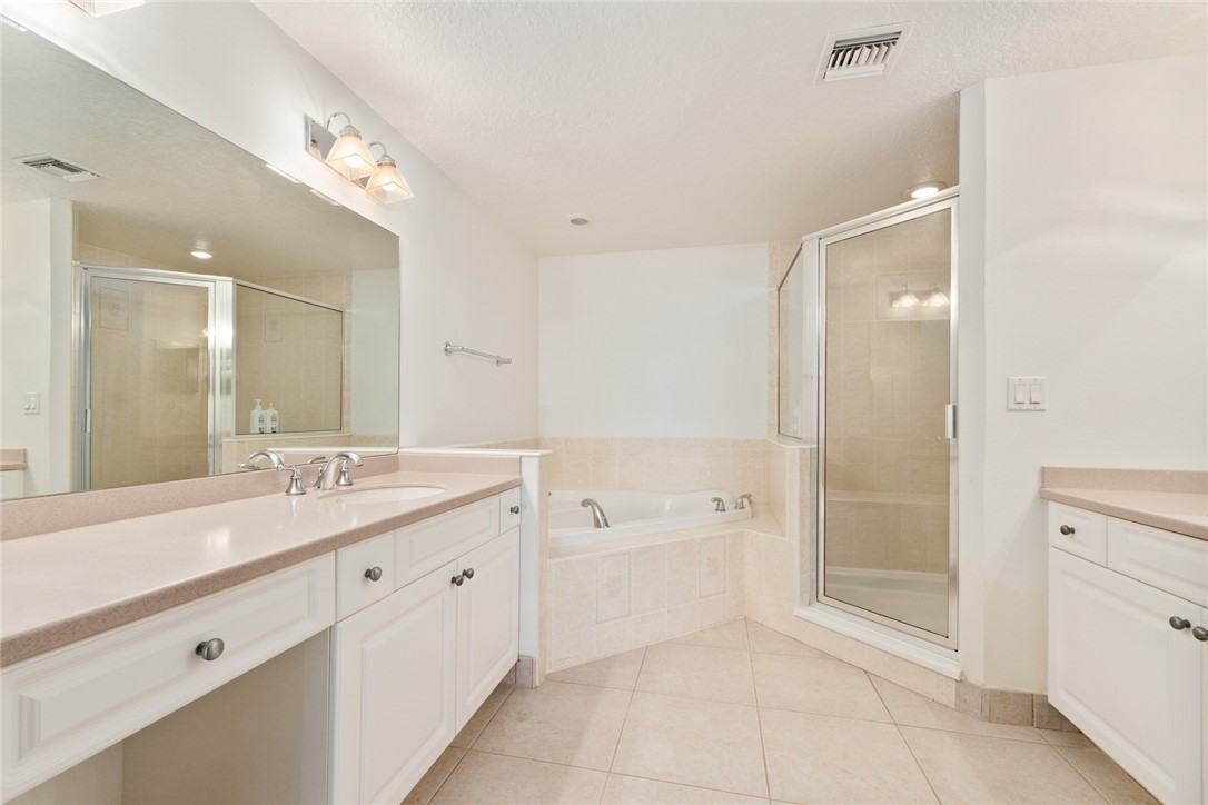3920 N Highway A1a 203