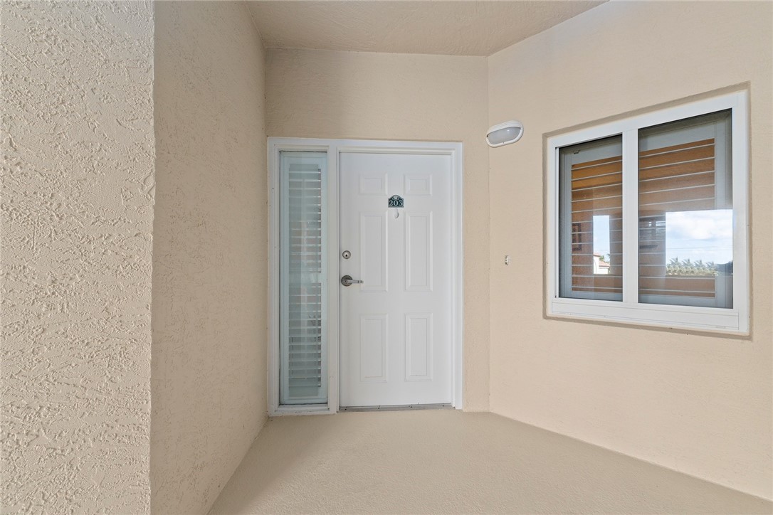 3920 N Highway A1a 203