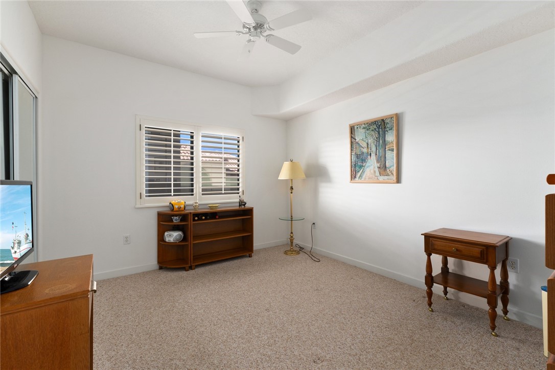 3920 N Highway A1a 203
