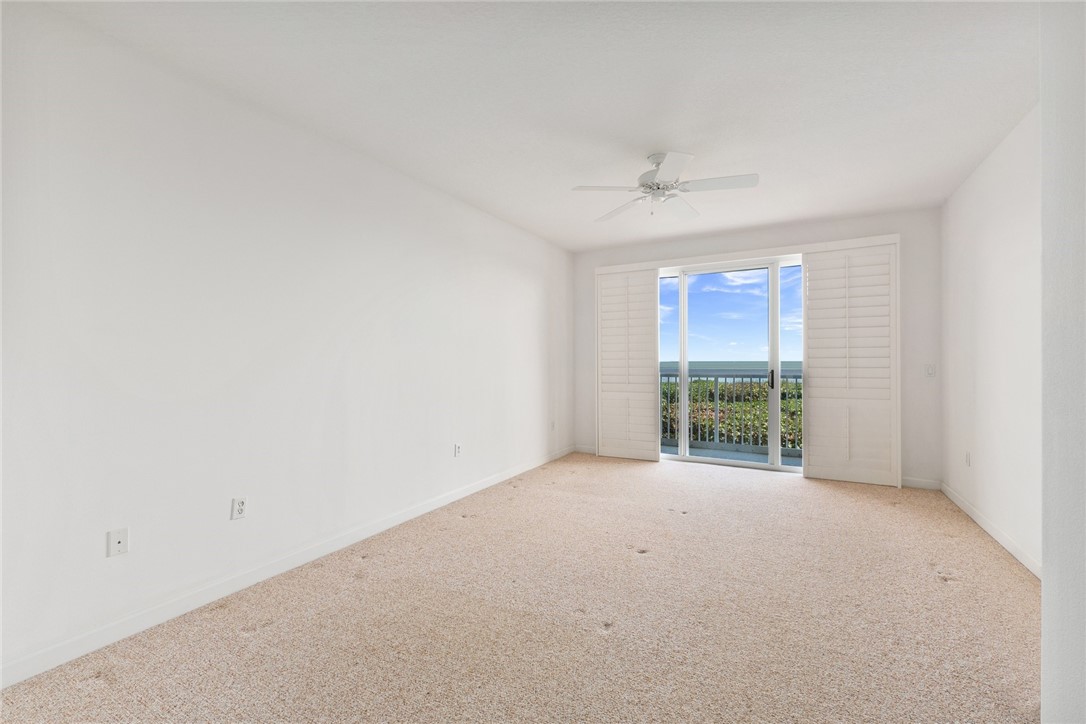 3920 N Highway A1a 203