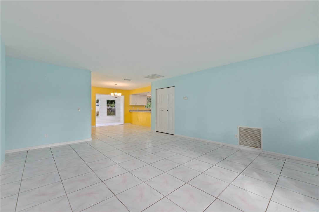 1165 36th Court