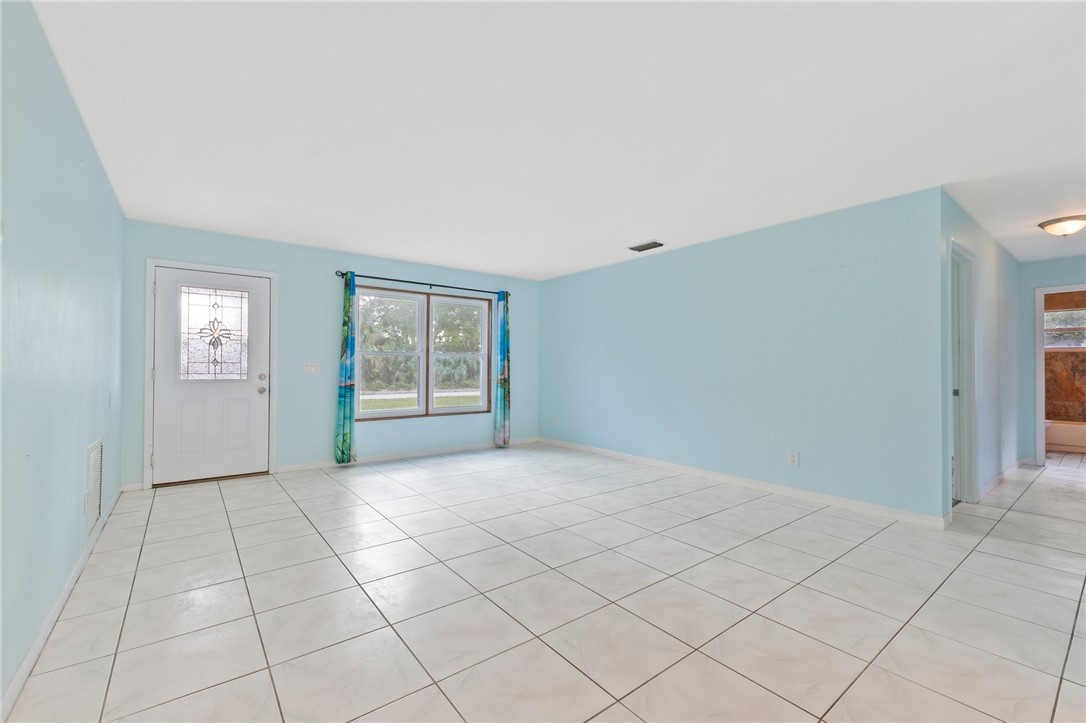 1165 36th Court