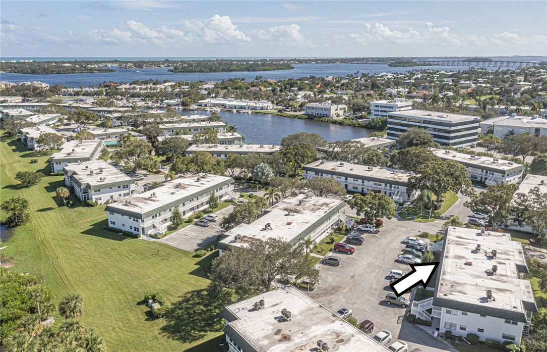 2800 Indian River Boulevard 8P