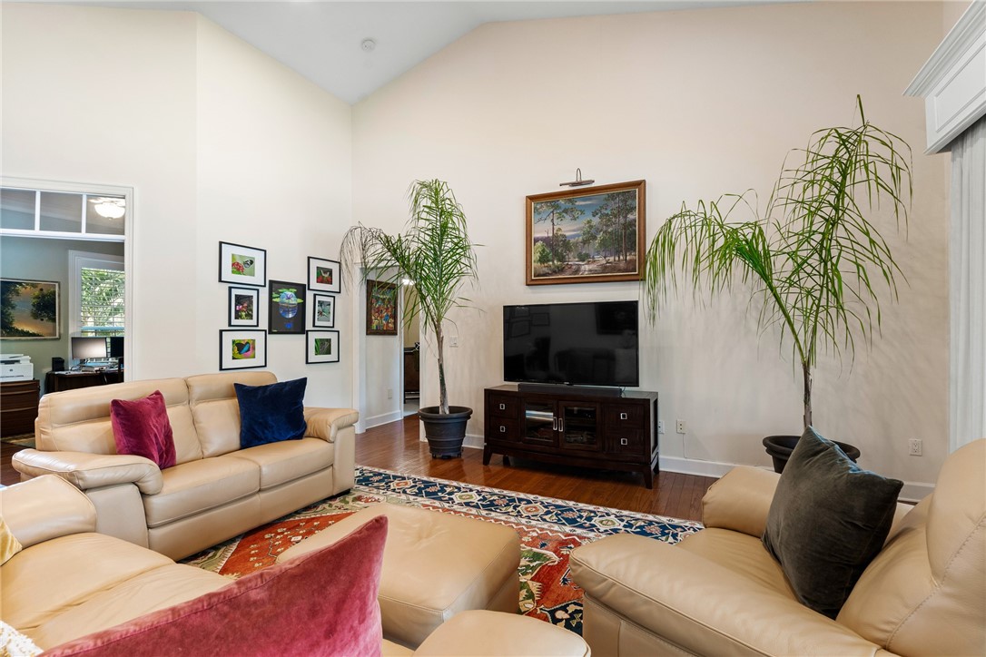 140 44th Terrace SW