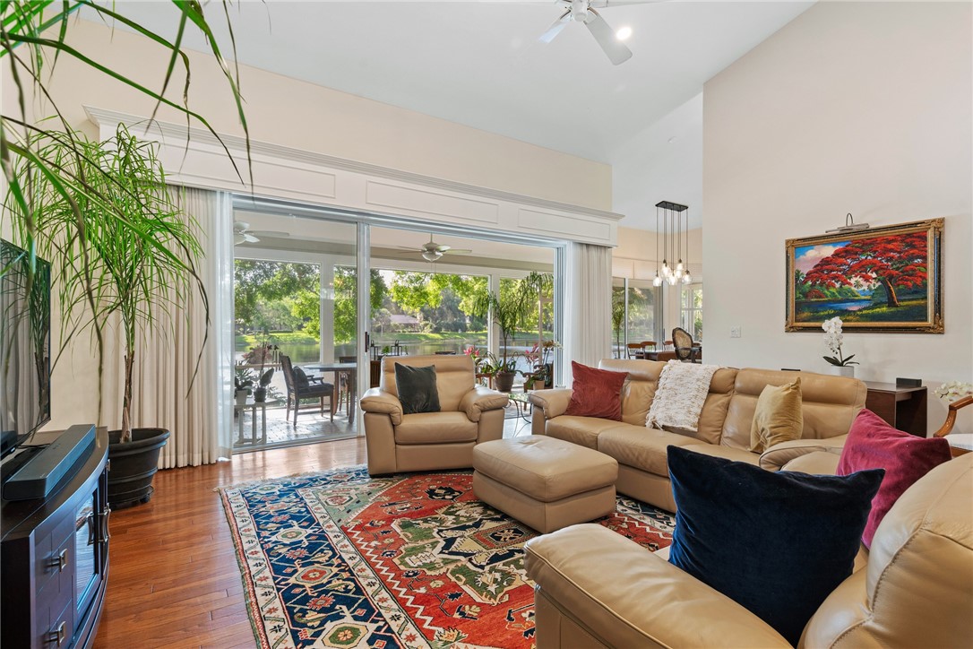 140 44th Terrace SW