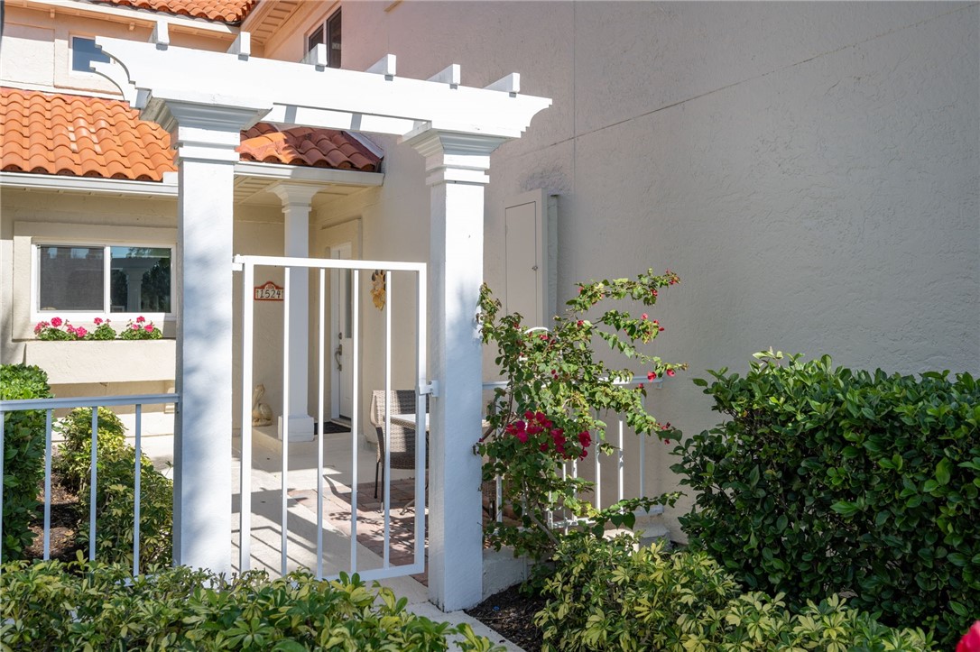 1524 Saint Davids Lane 1524