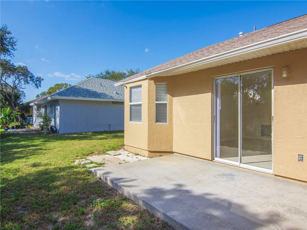1105 9th Square