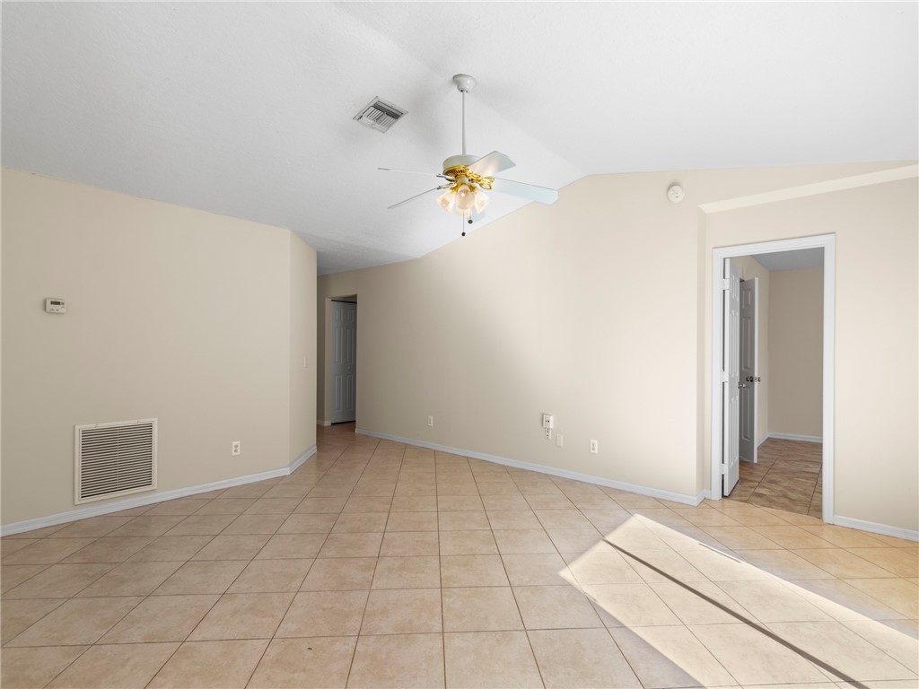 1105 9th Square