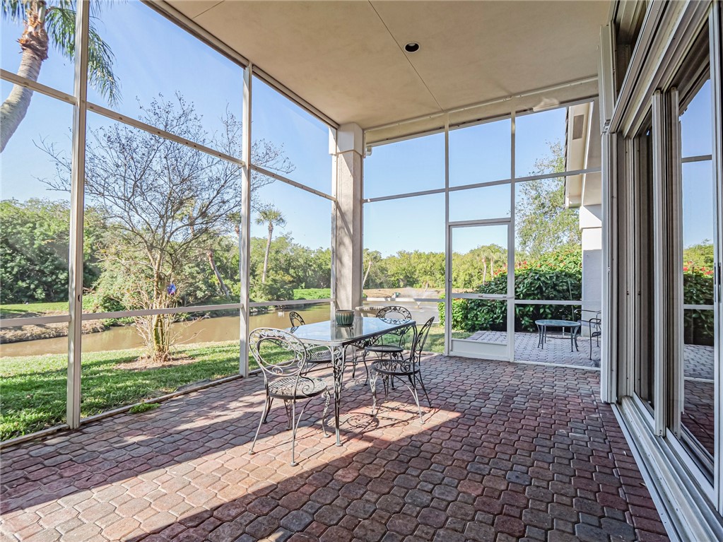 210 S Peppertree Drive