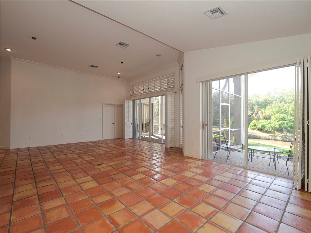 210 S Peppertree Drive