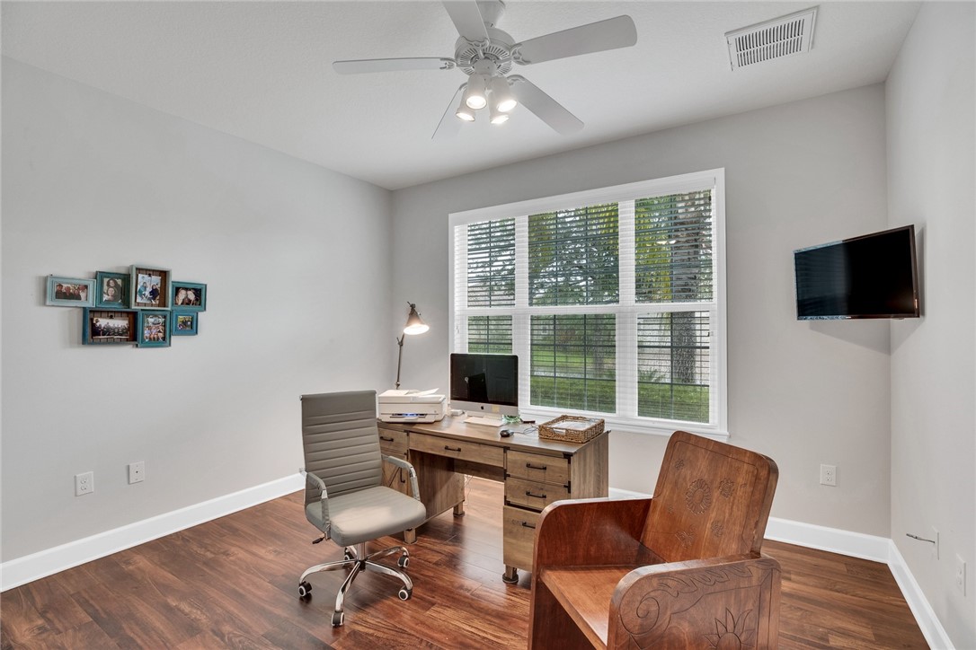 4224 Diamond Square