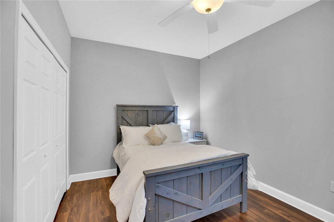 4224 Diamond Square