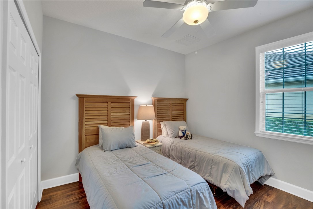 4224 Diamond Square