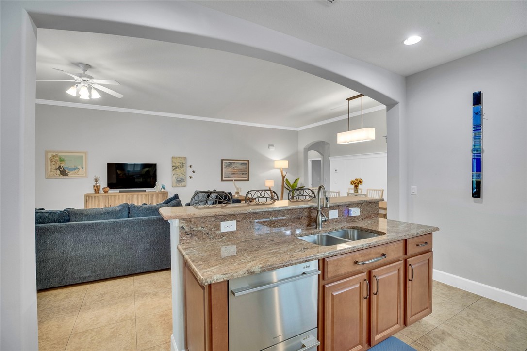 4224 Diamond Square