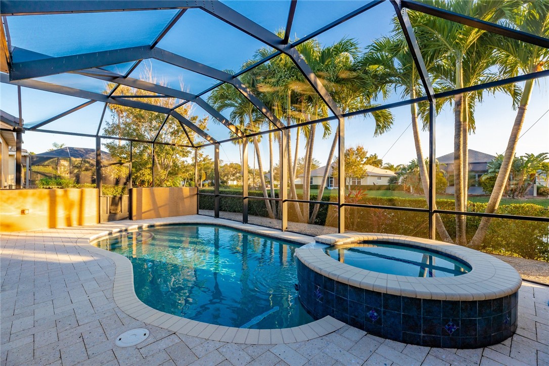 4224 Diamond Square