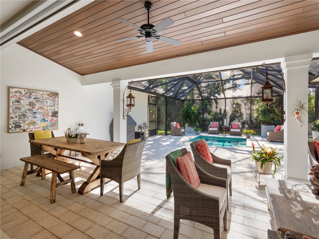 746 Iris Lane