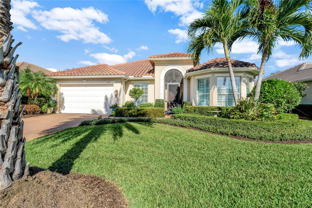 4217 Diamond Square