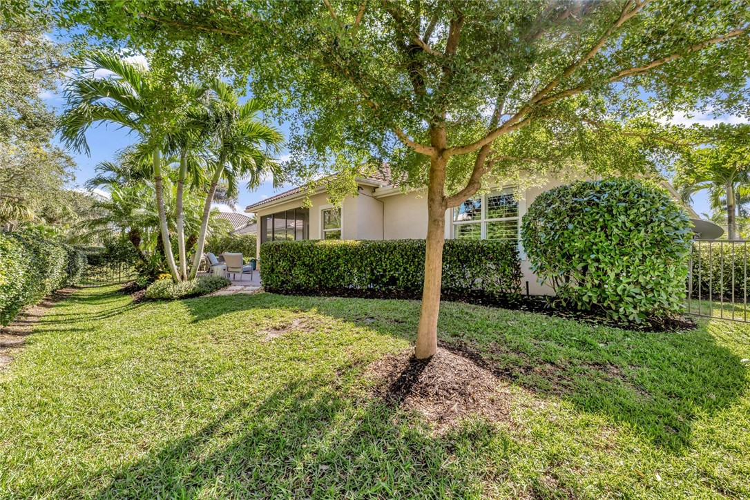 4217 Diamond Square