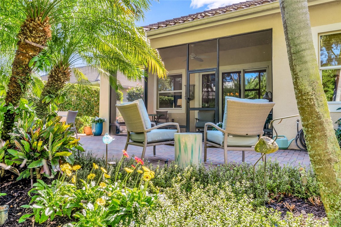 4217 Diamond Square
