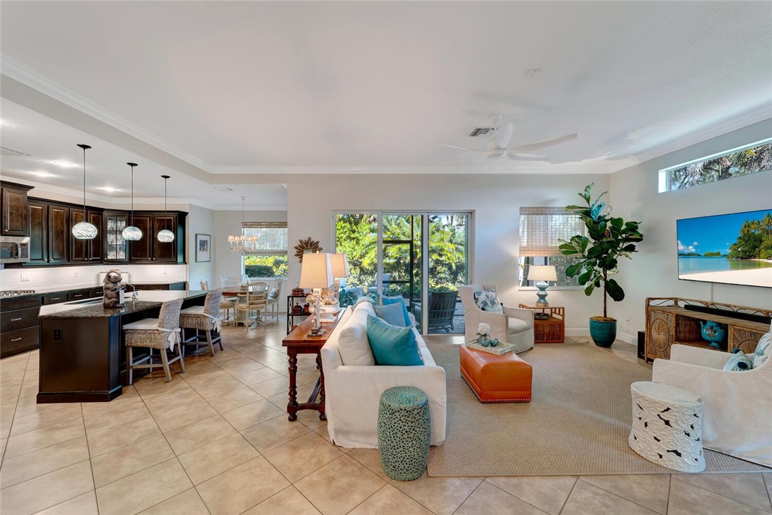 4217 Diamond Square