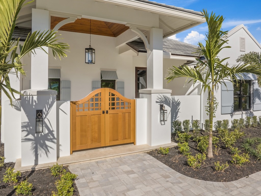 2240 Saint Christopher Lane