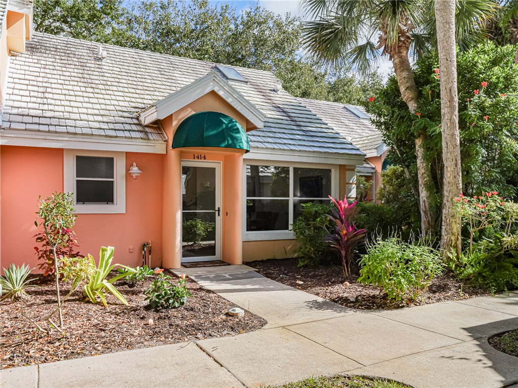 1414 Coral Oak Lane 1002