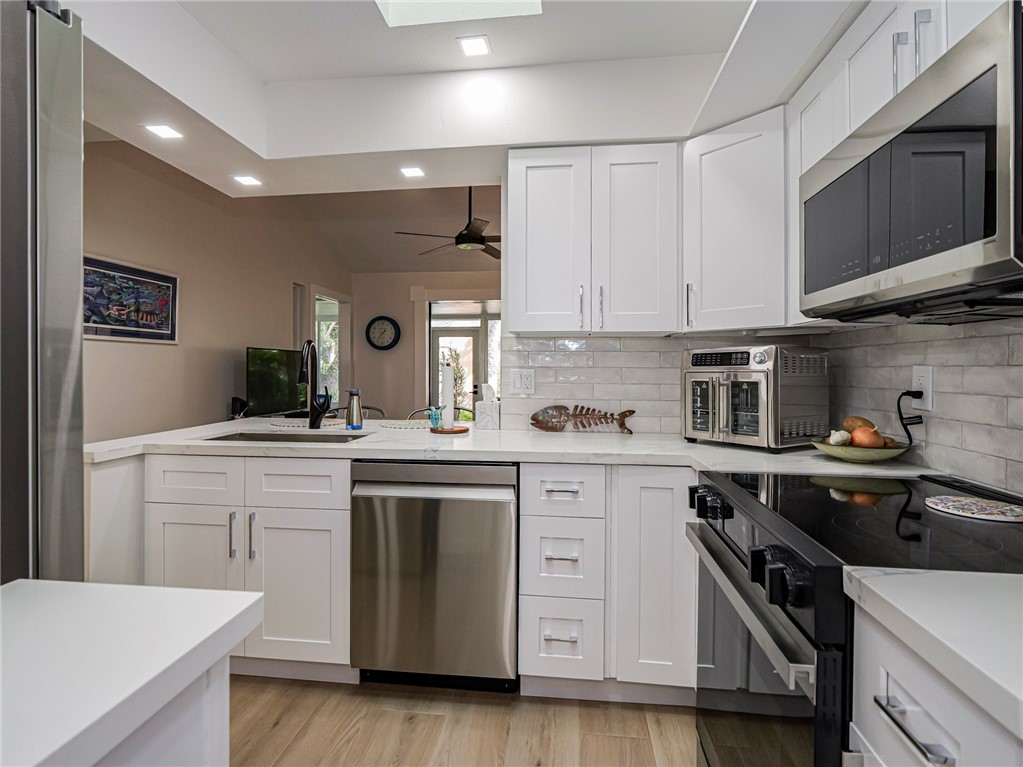 1414 Coral Oak Lane 1002