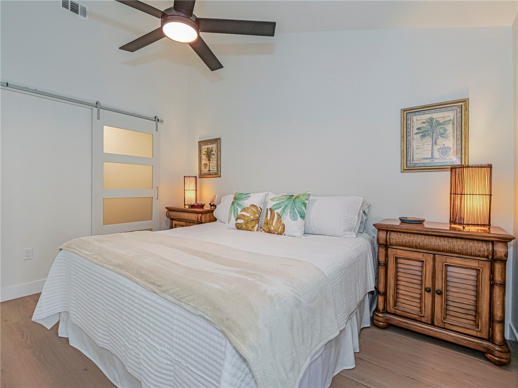 1414 Coral Oak Lane 1002