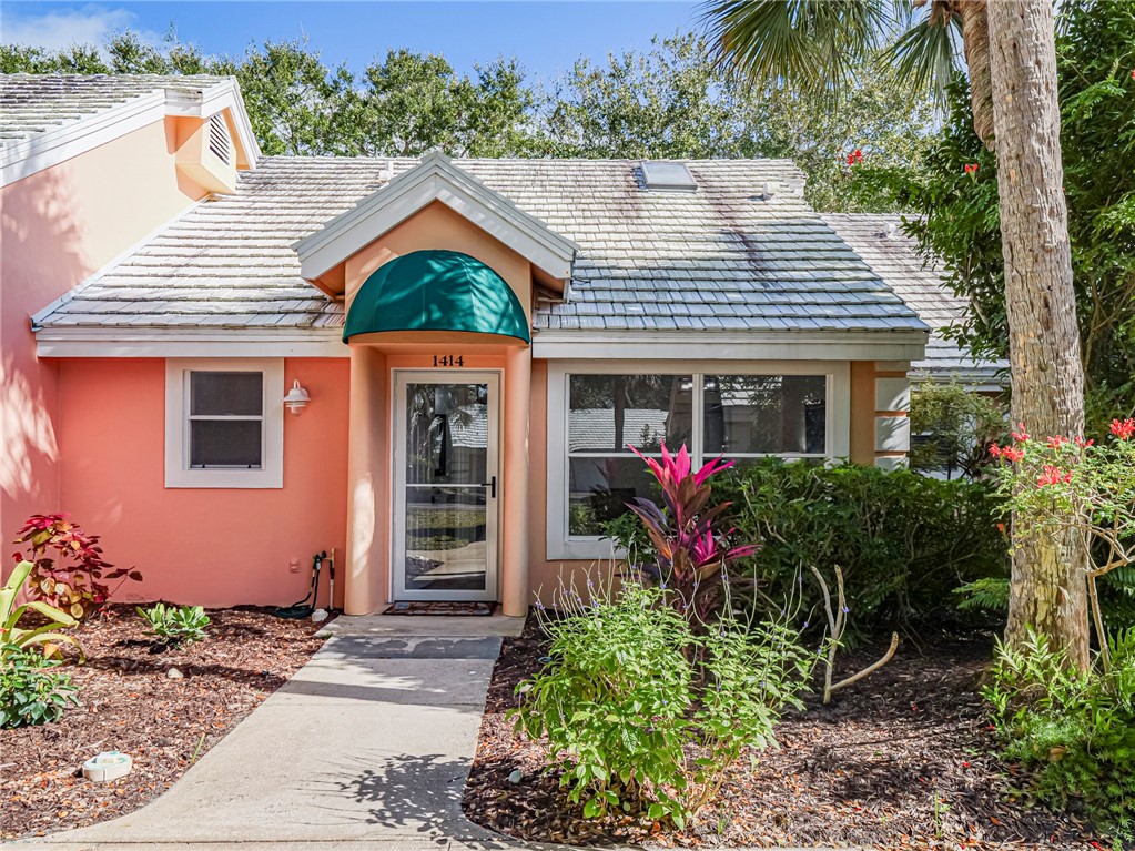 1414 Coral Oak Lane 1002
