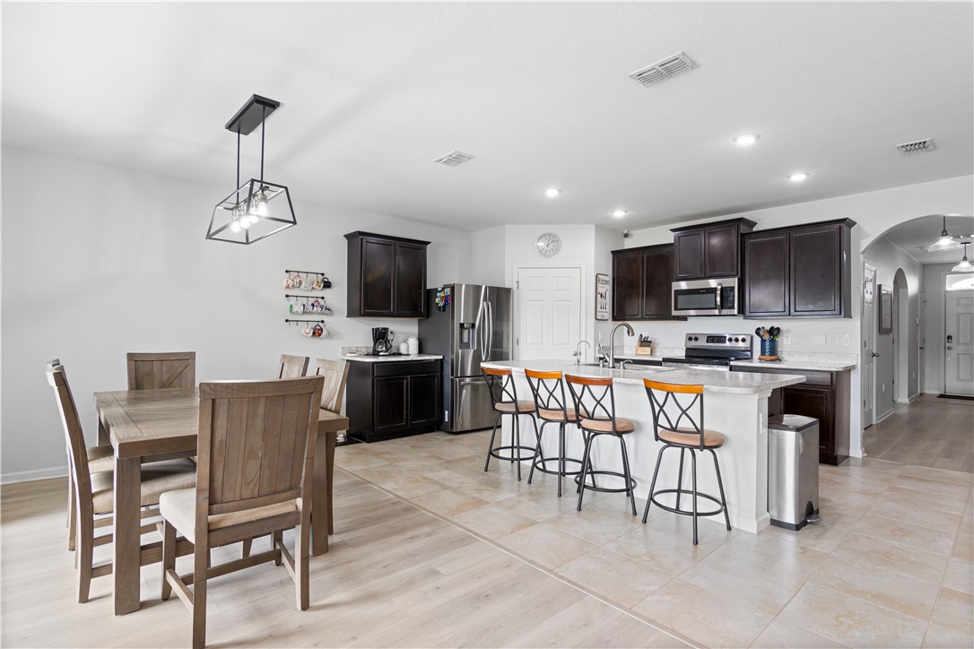 3281 Roxbury Place SW