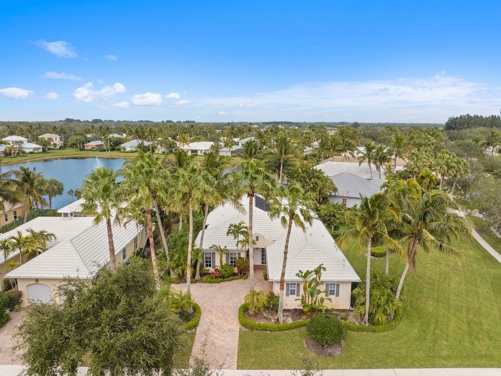 2802 Saint Barts Square