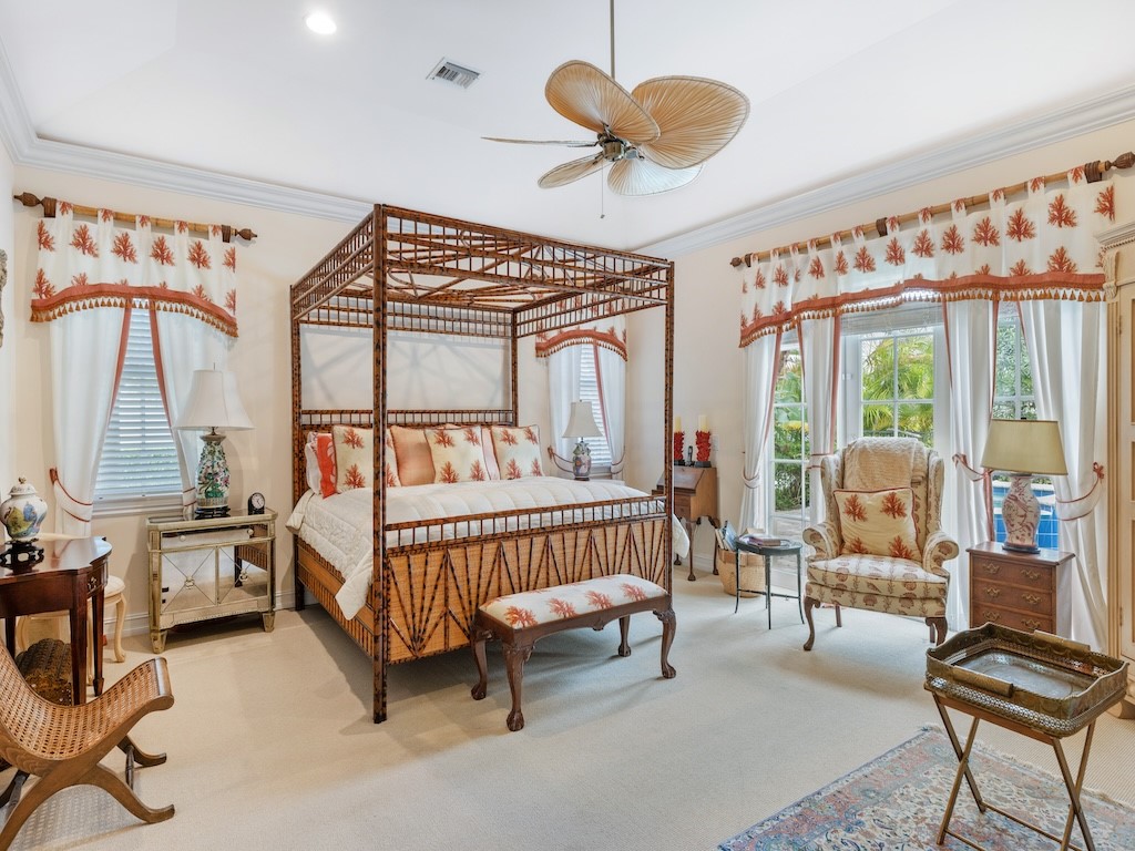 2802 Saint Barts Square