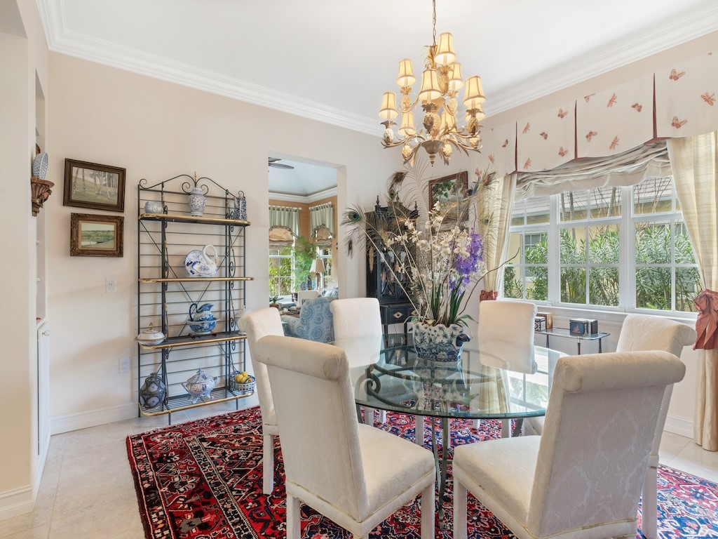 2802 Saint Barts Square