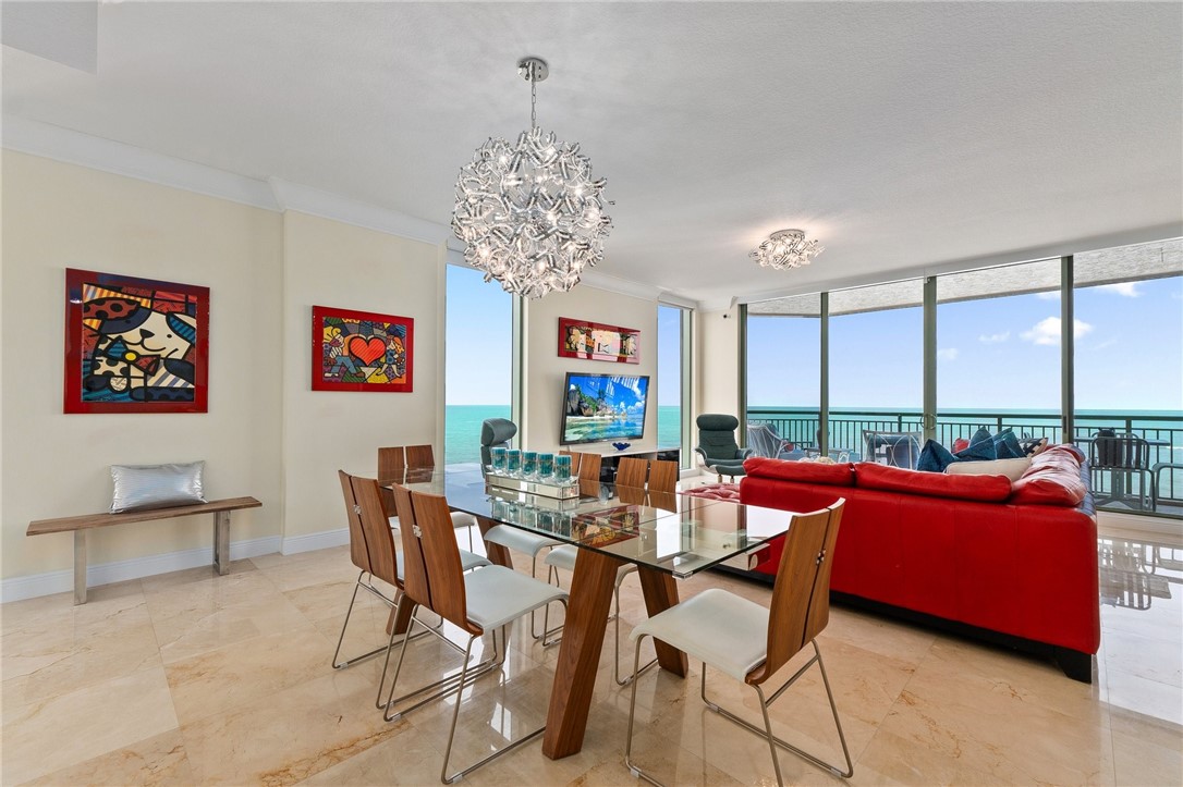 4330 N Highway A1a 2N