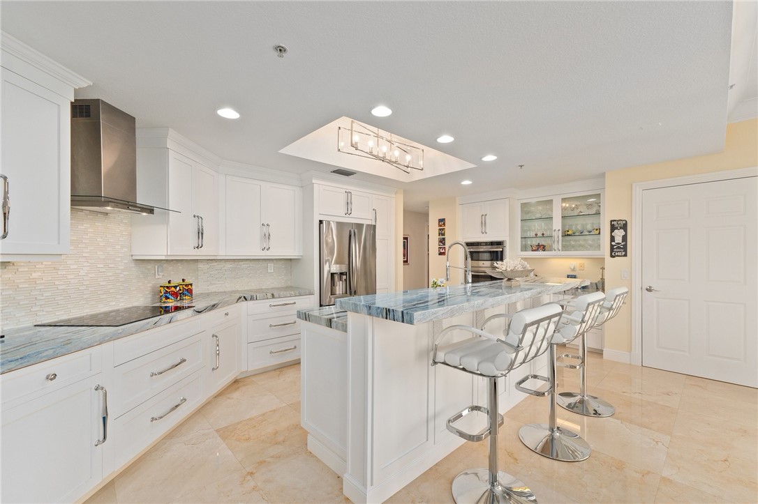 4330 N Highway A1a 2N
