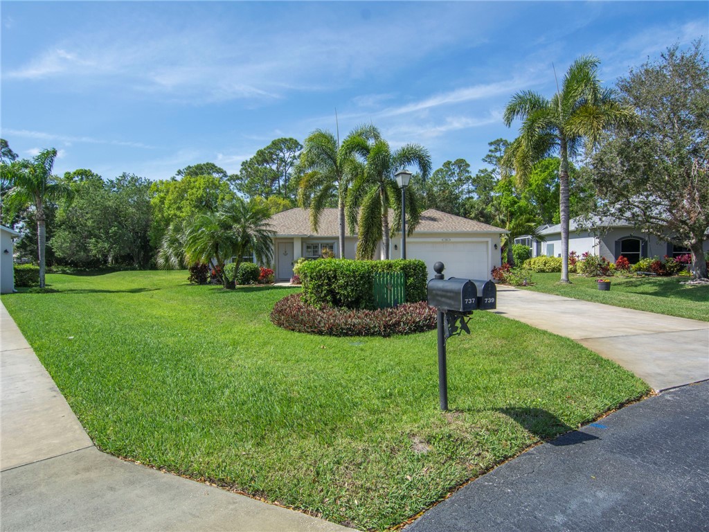 739 46th Square