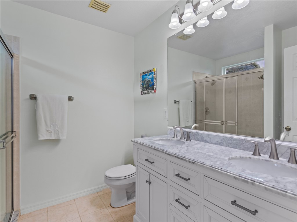 739 46th Square