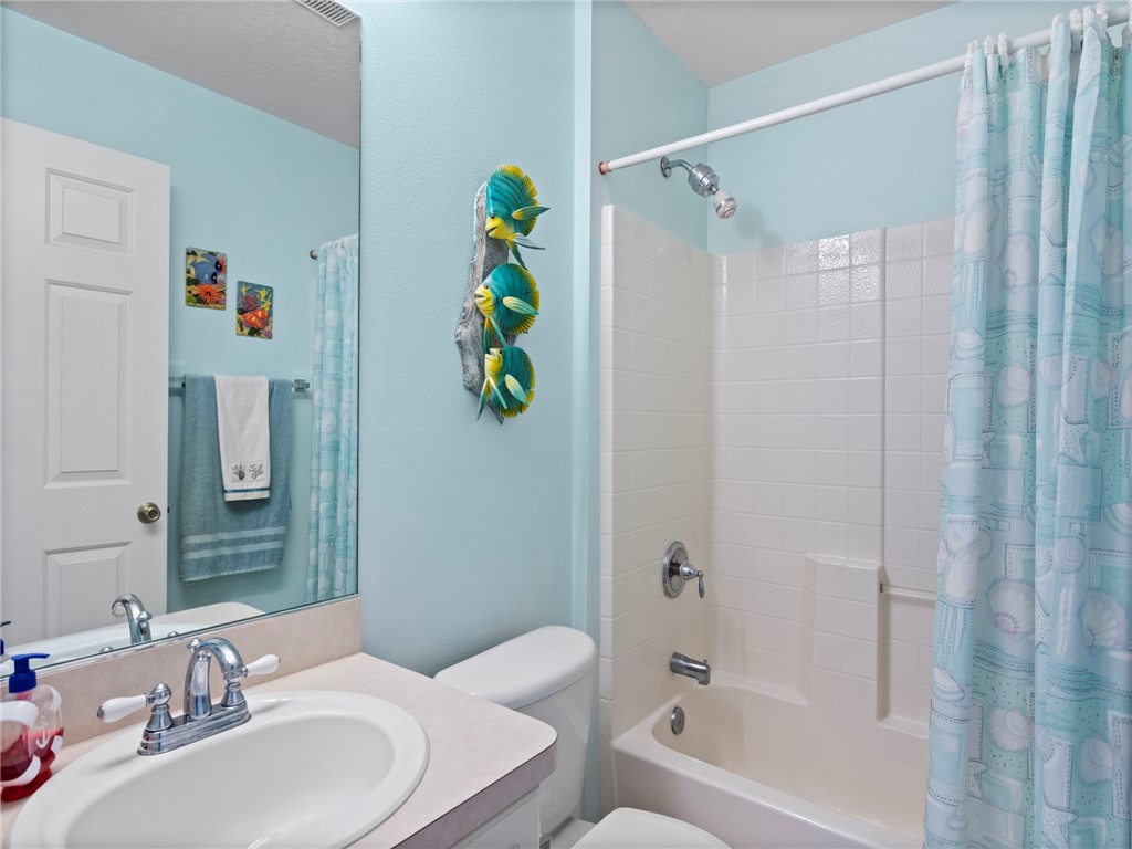 739 46th Square