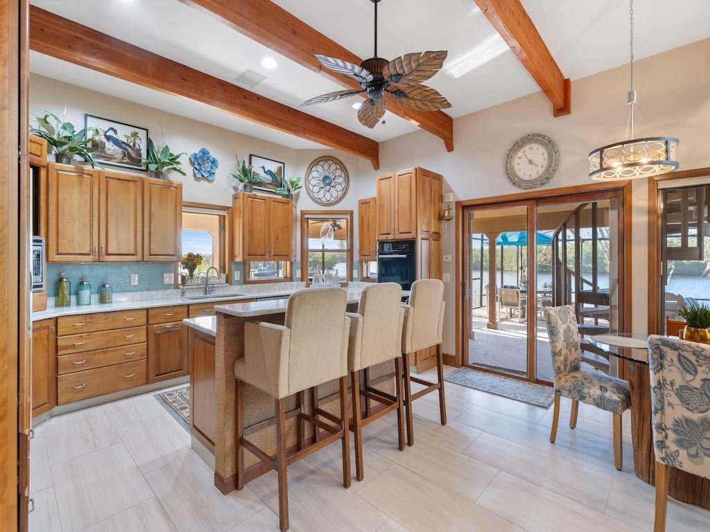 12509 Roseland Road