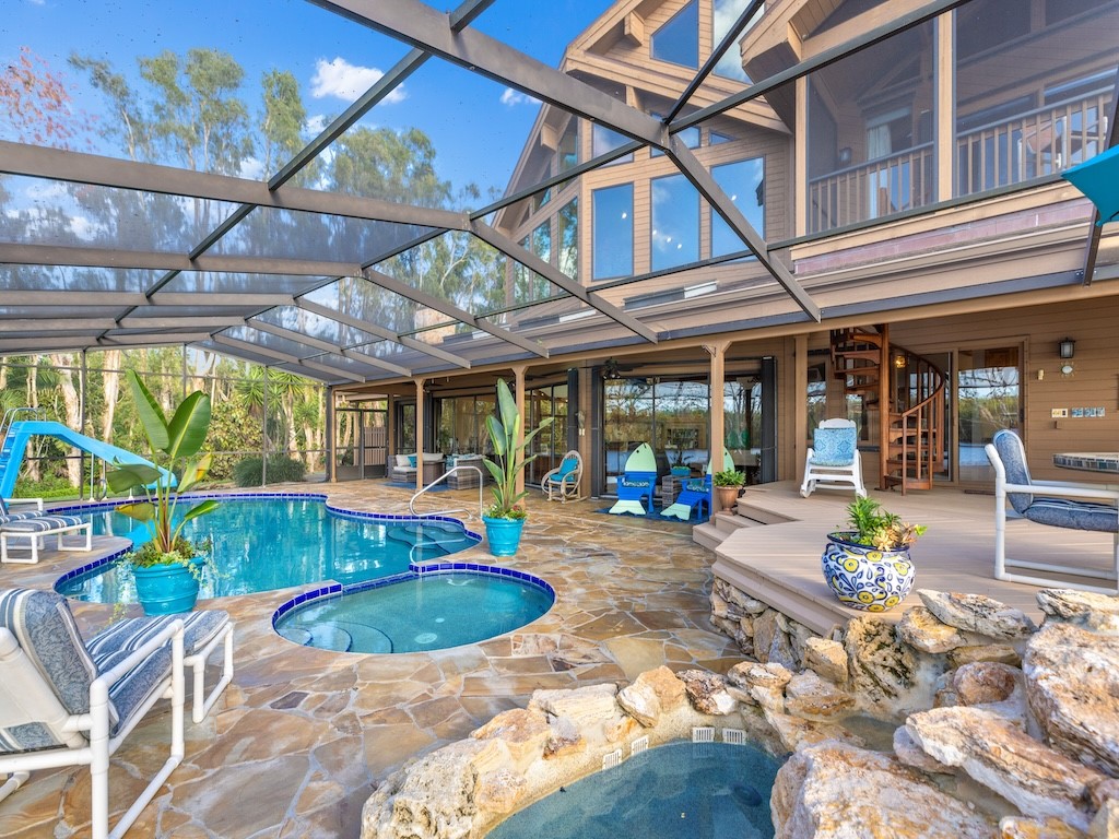 12509 Roseland Road
