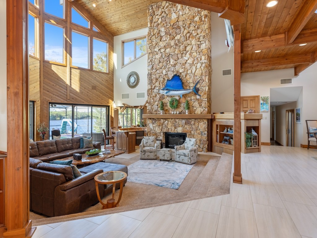 12509 Roseland Road
