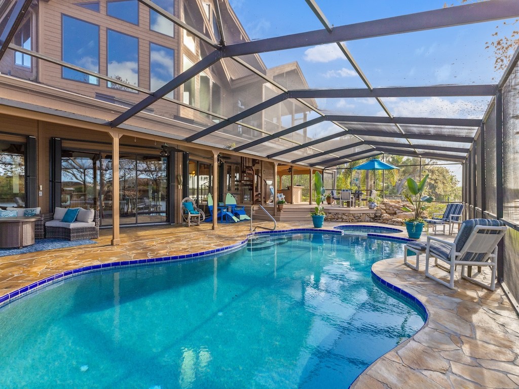 12509 Roseland Road