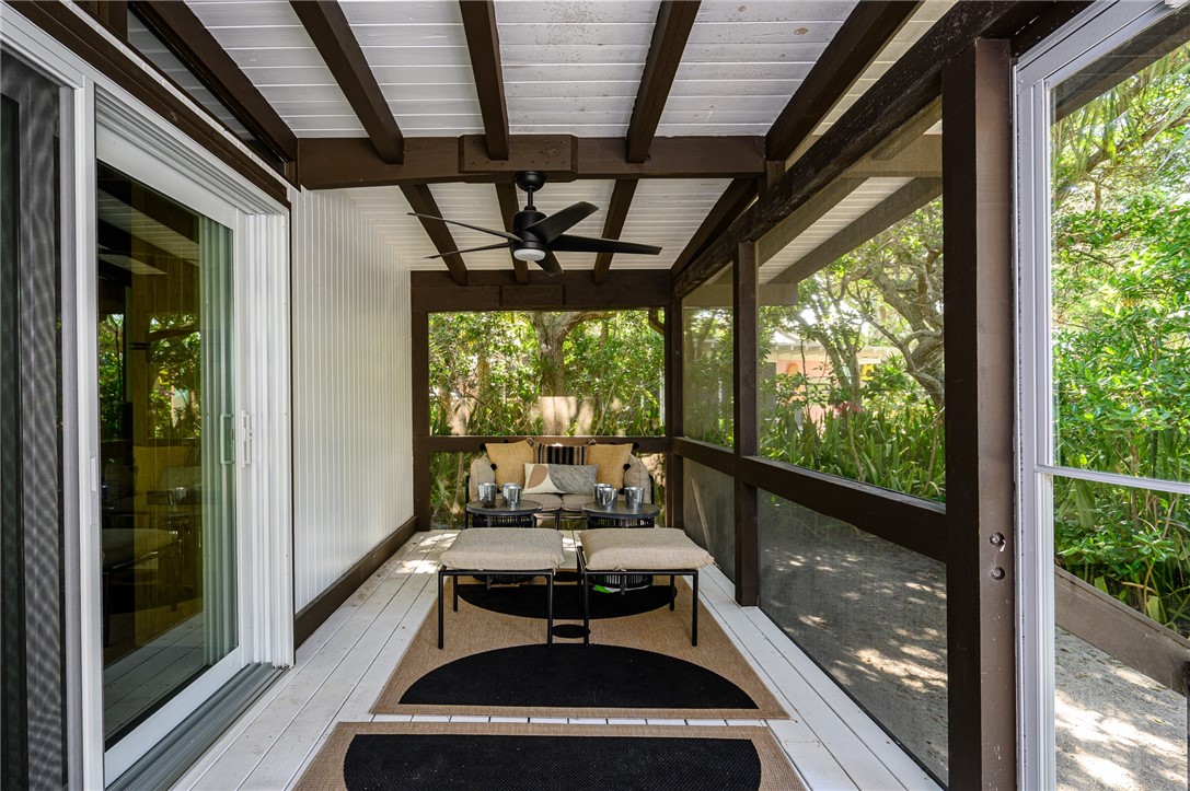1861 E Barefoot Place