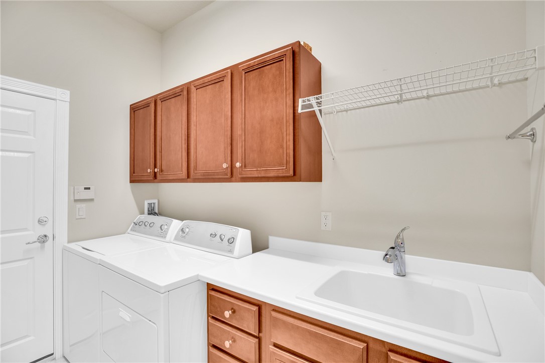 5176 Eleuthra Circle