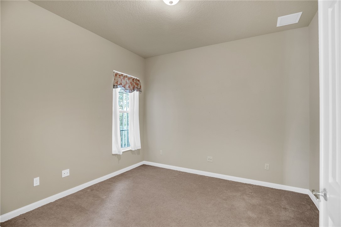 5176 Eleuthra Circle