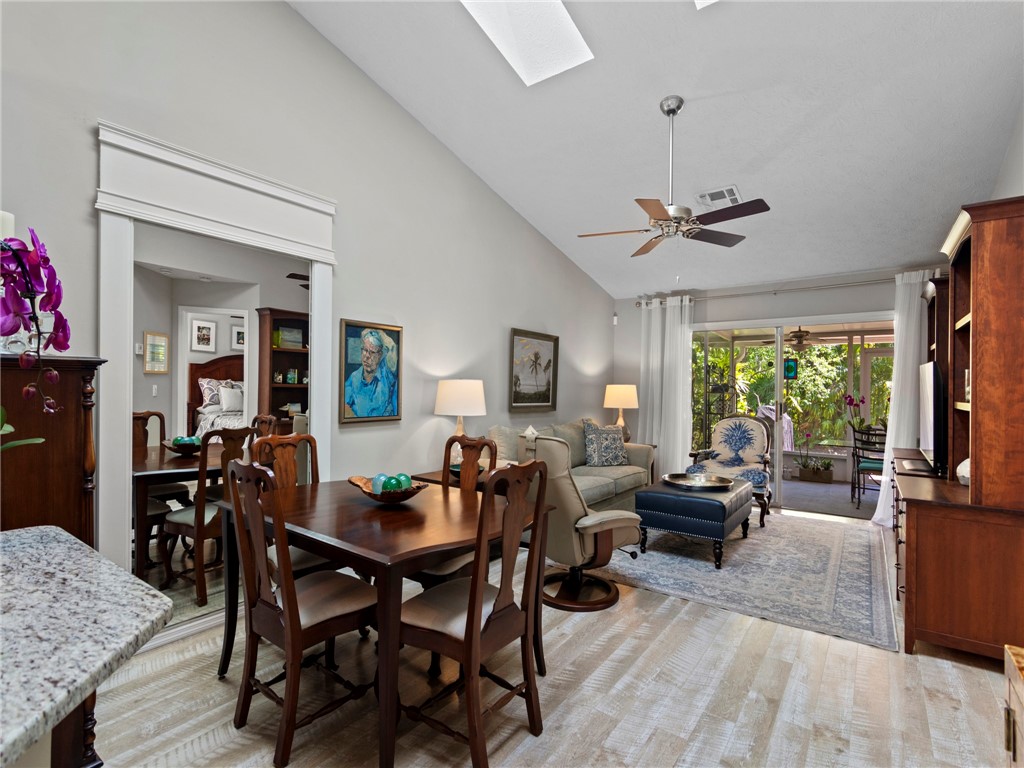 1916 Sixty Oaks Lane