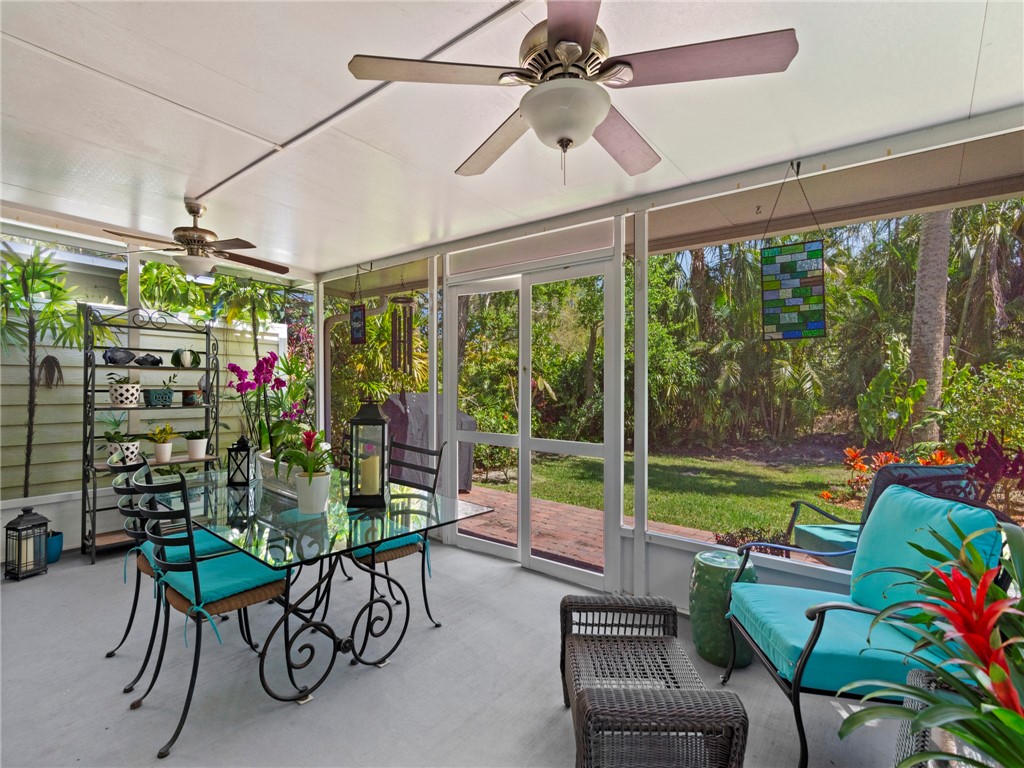 1916 Sixty Oaks Lane